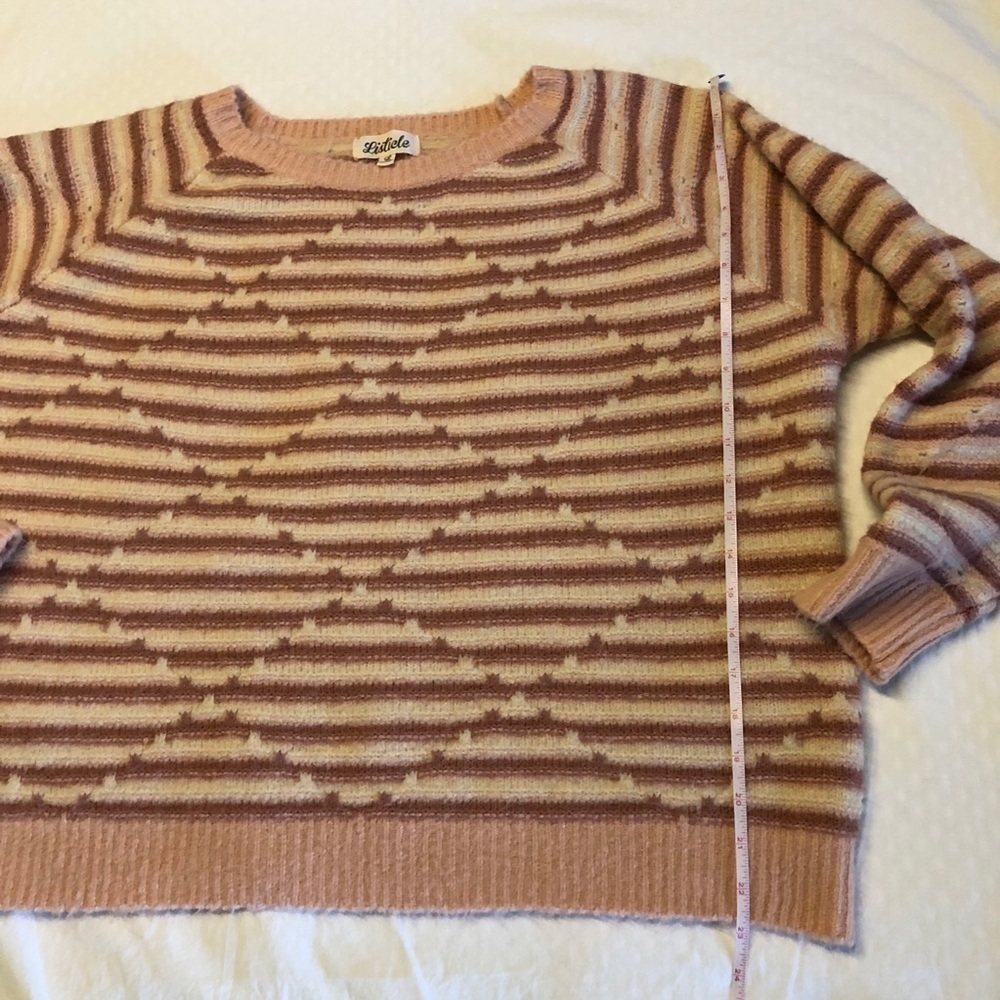 LISTICLE - WOMENS OVERSIZED SWEATER SIZE LARGE - Picture 7 of 10